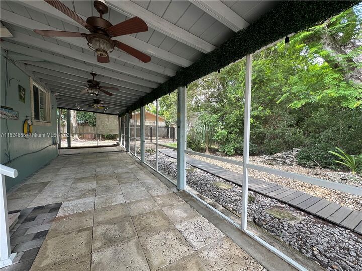 Property Photo:  349 Mahogany Dr  FL 33037