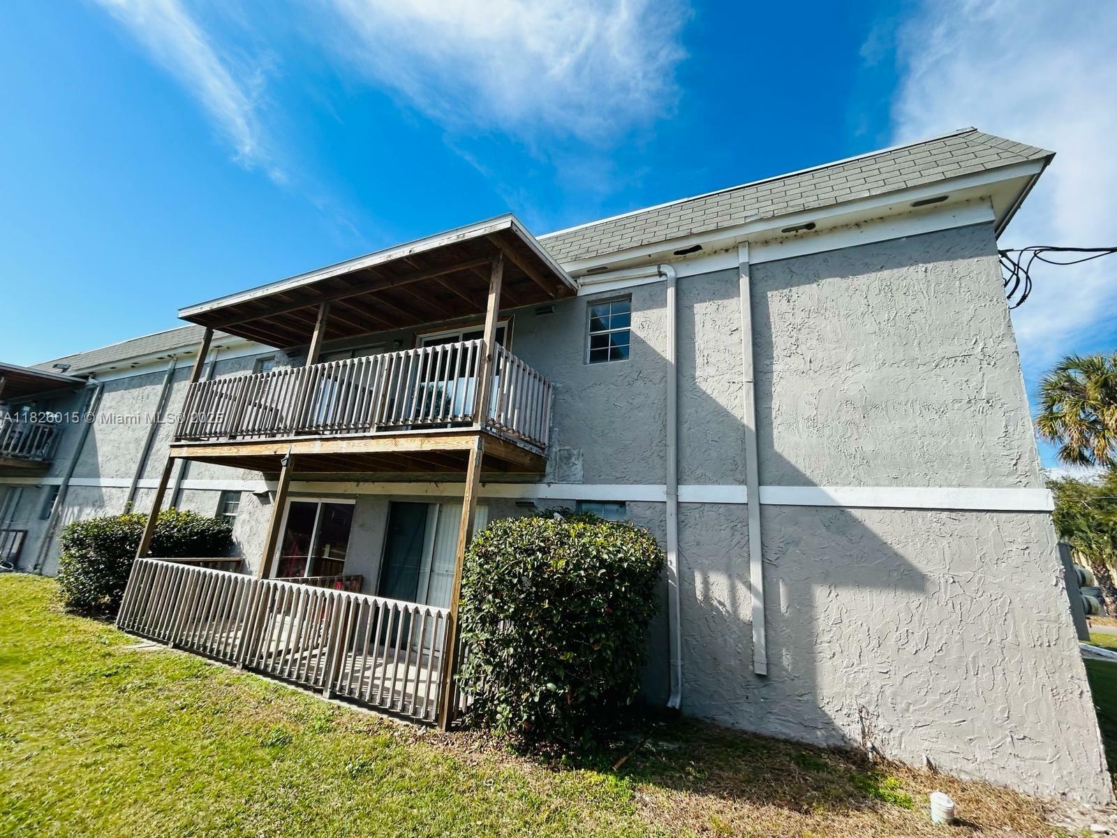 Property Photo: 2775 L B McLeod St. B FL 32805