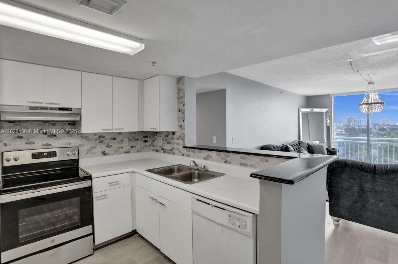 Property Photo:  3000 Coral Way 808  FL 33145 