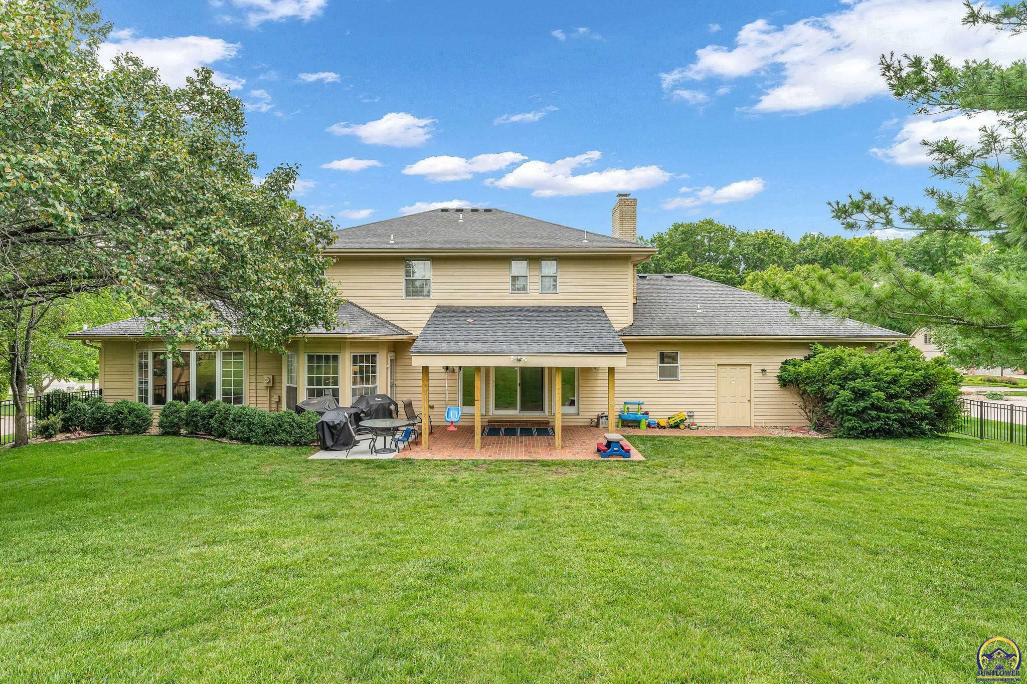 Property Photo: 5828 SW Turnberry Ct KS 66614
