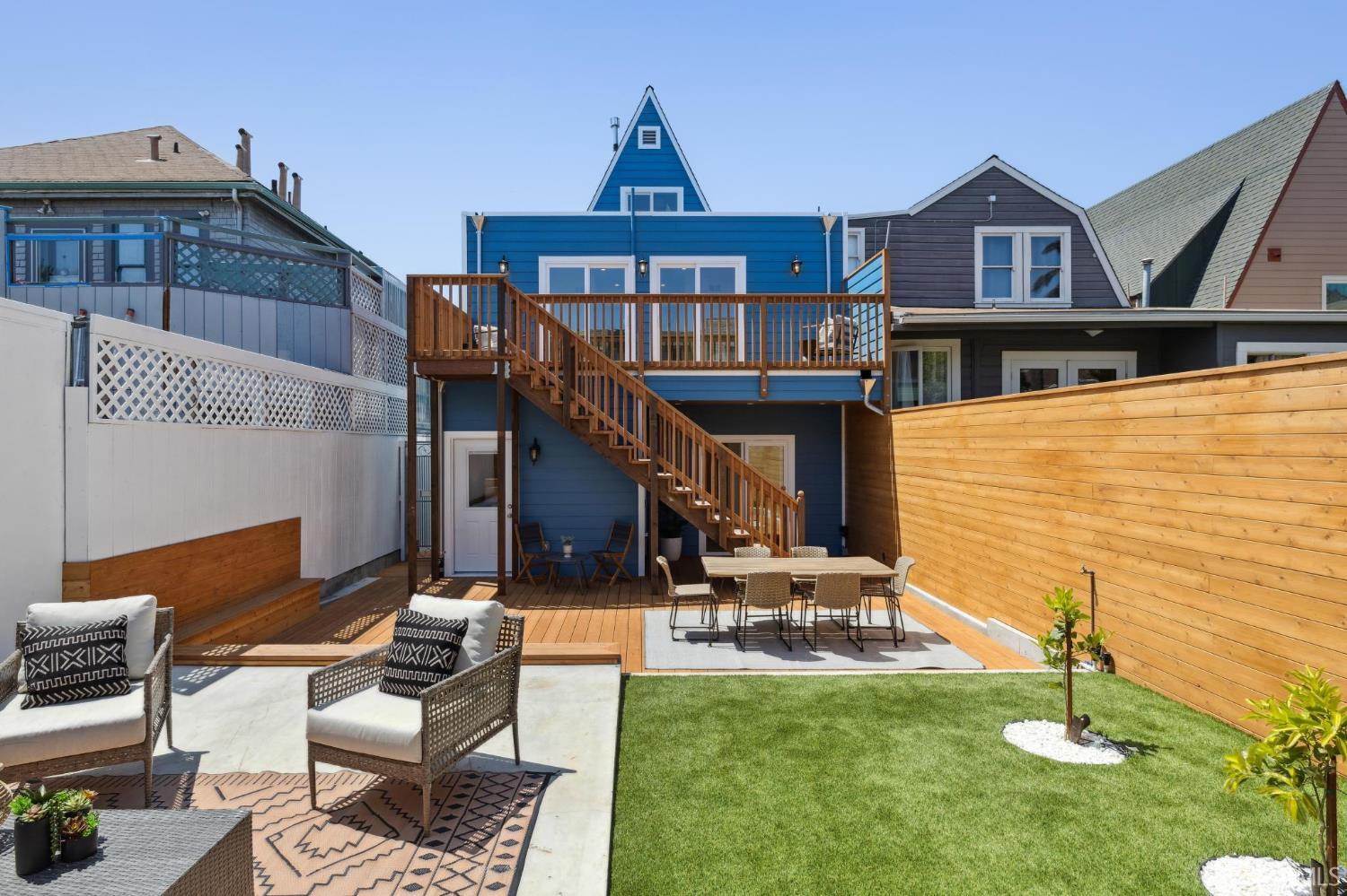 Property Photo: 331 London Street CA 94112