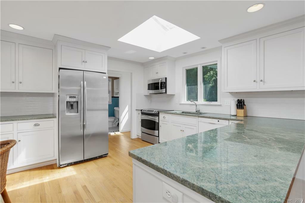 Property Photo: 38 Tuxis Road CT 06443