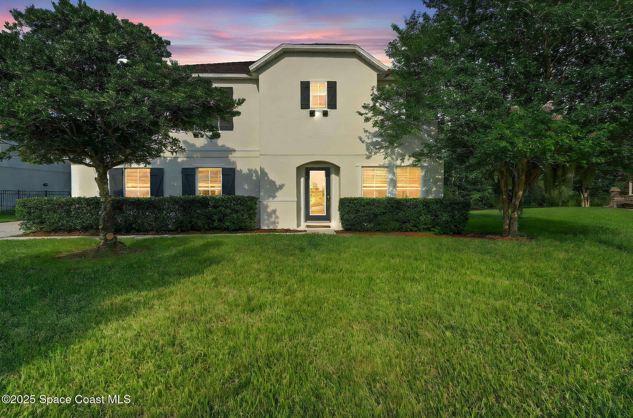 Property Photo: 413 Country Cottage Lane FL 34787