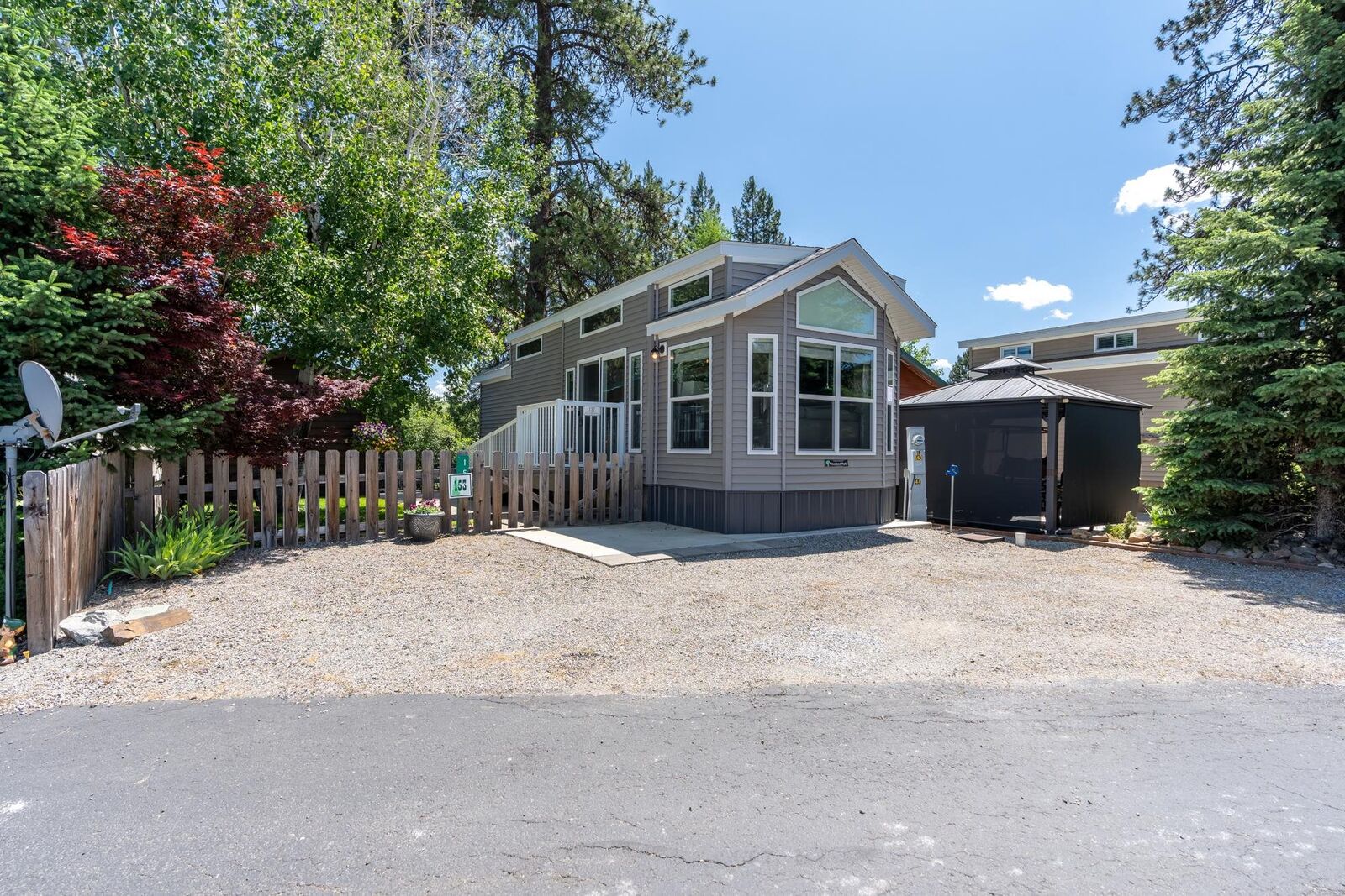 Property Photo:  137 S Tall Pine Loop  WA 99180 