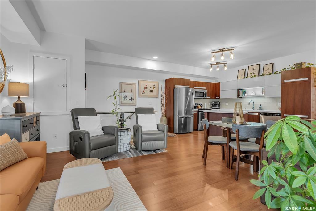 Property Photo: 1015 Patrick Crescent 1812 SK S7W 0M1