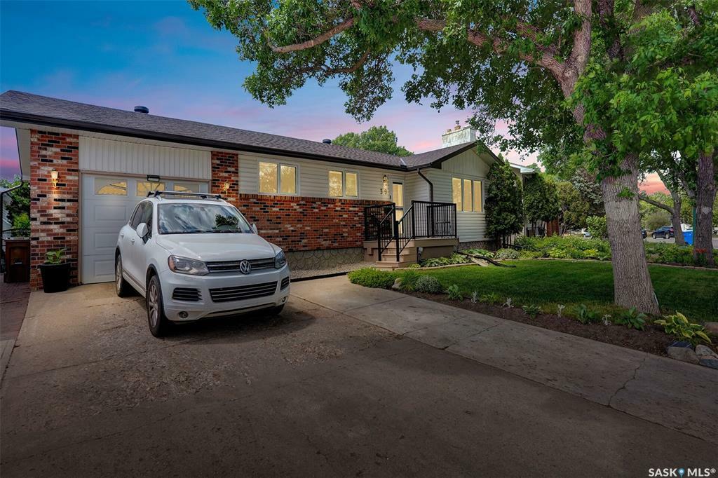 Photo de la propriété: 39 Nollet Avenue SK S4T 7J8