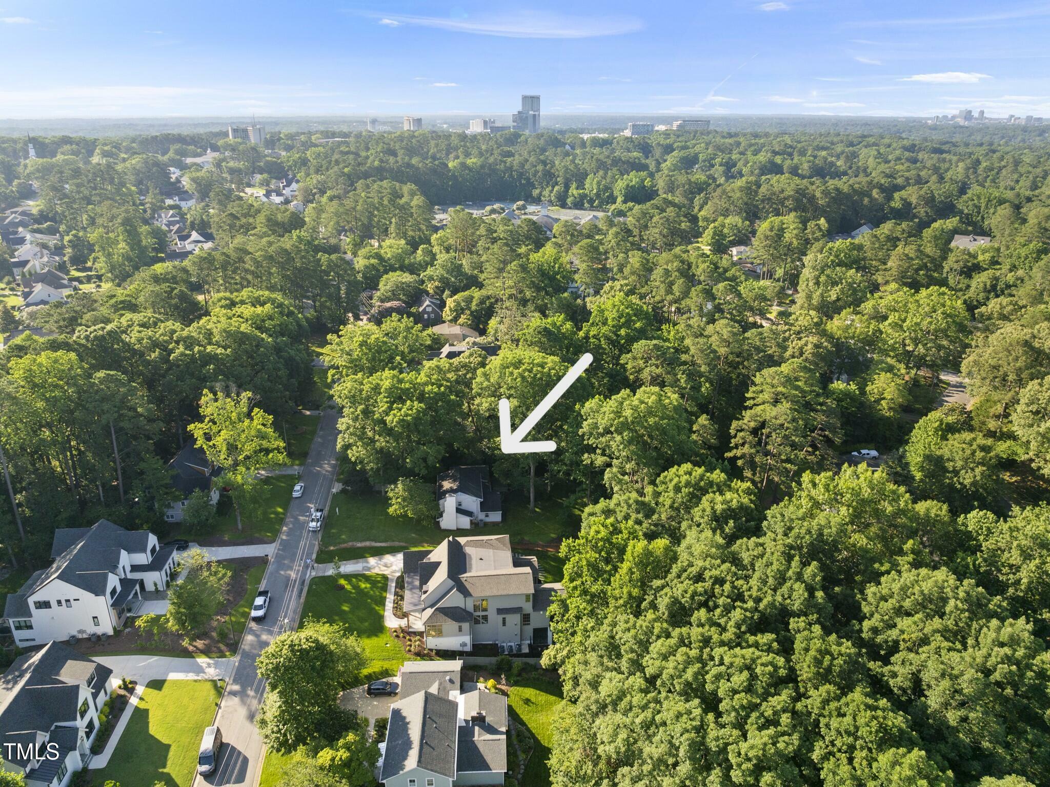 Property Photo: 1021 Manchester Drive NC 27609