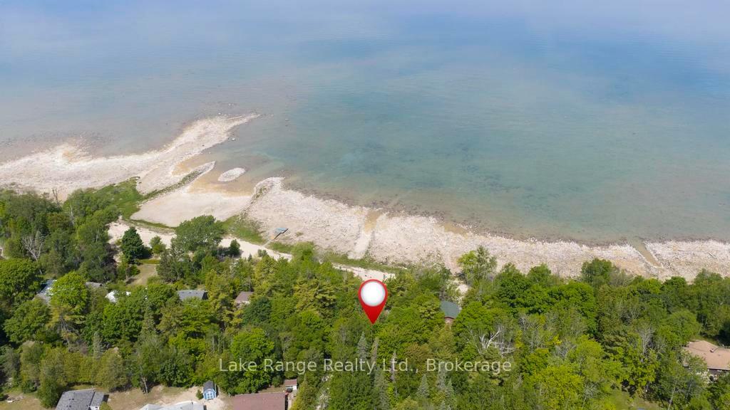 Property Photo: 19 Collins Drive ON N0G 2T0