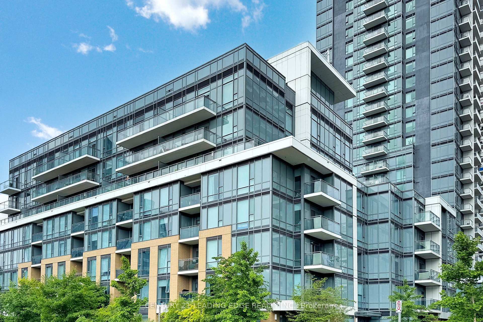 Property Photo: 55 Ann O'Reilly Road 730 ON M2J 0E1