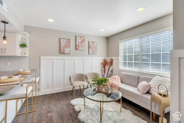 Property Photo: 136 E 400 N 207 UT 84606