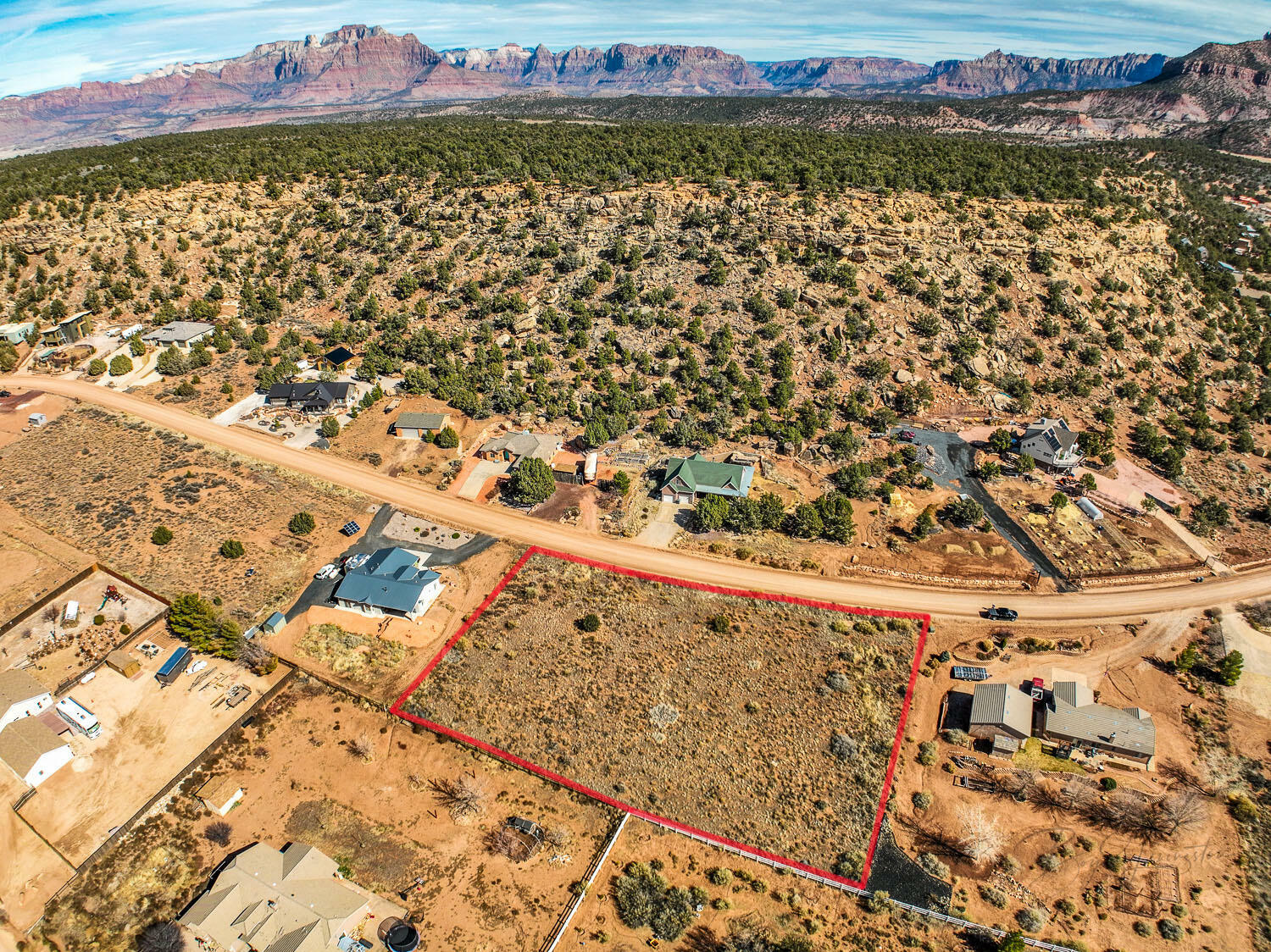 Property Photo: 2787 N Foothill Dr. UT 84737