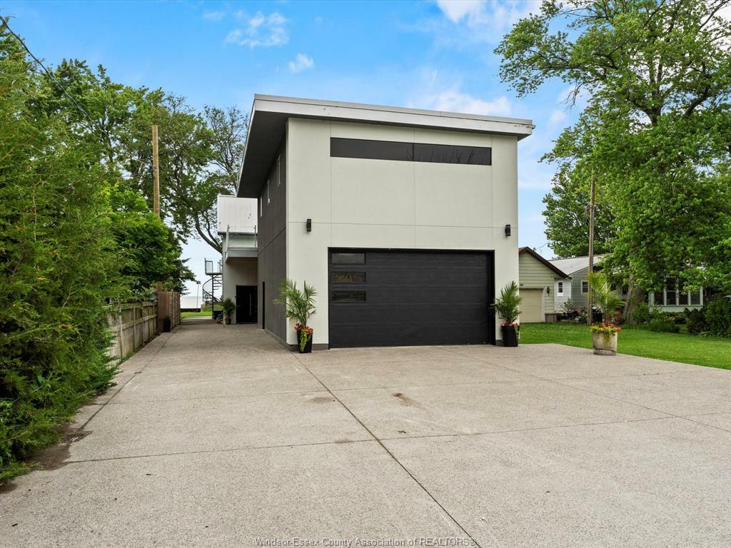 Property Photo: 1674 Caille Avenue ON N8L 0J4
