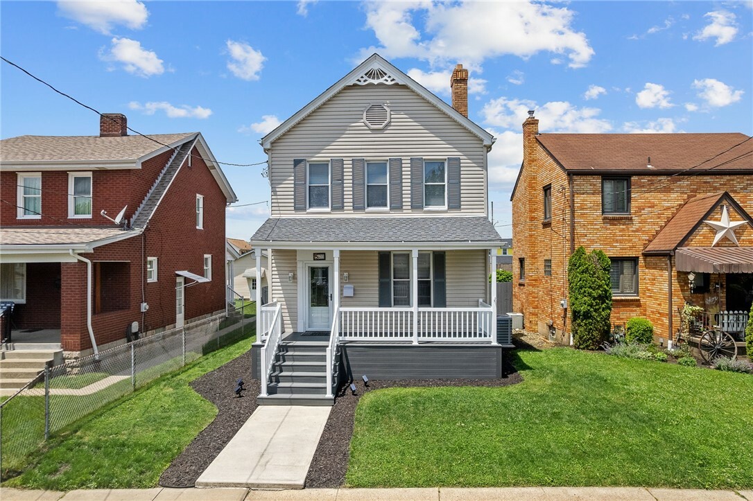 Property Photo: 611 Gormley Ave PA 15106