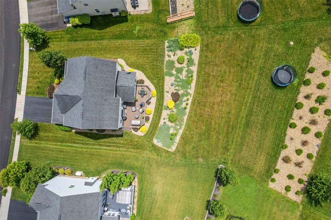 Property Photo:  743 Packsaddle Trail  PA 15044 
