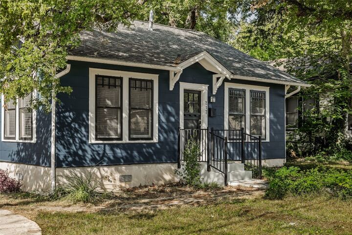 217 Leland Street  Austin TX 78704 photo