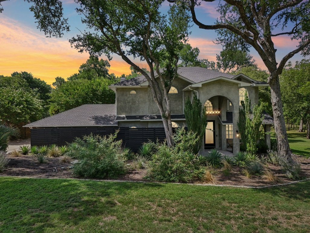 Property Photo: 8310 Lewis Mountain Drive TX 78737