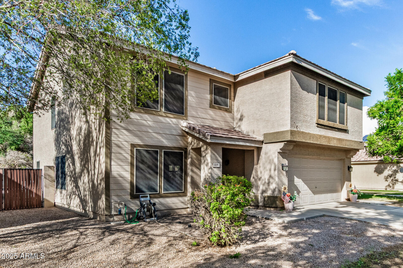 Property Photo:  564 W Aviary Way  AZ 85233 