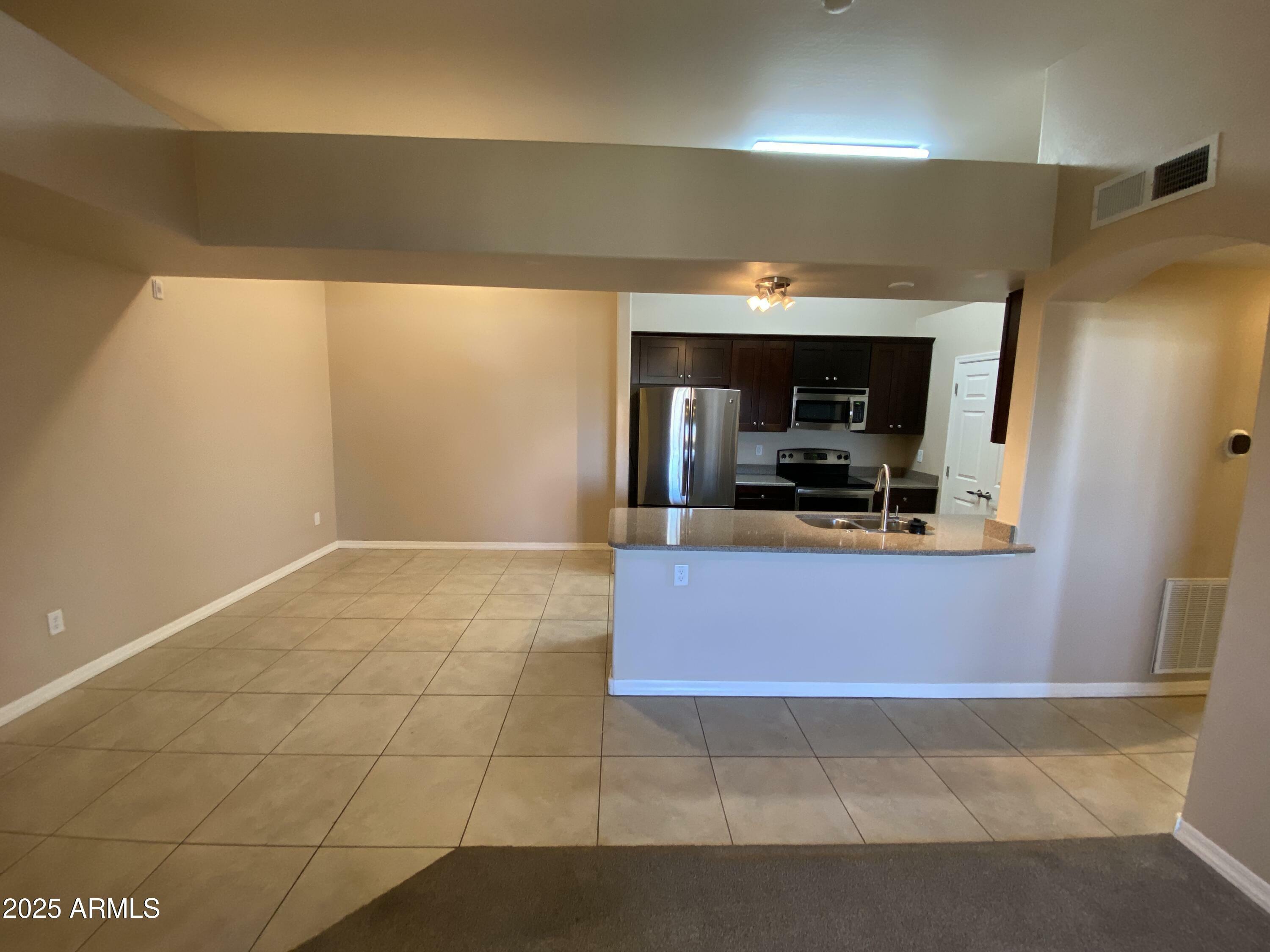 Property Photo:  10136 E Southern Avenue 3109  AZ 85209 