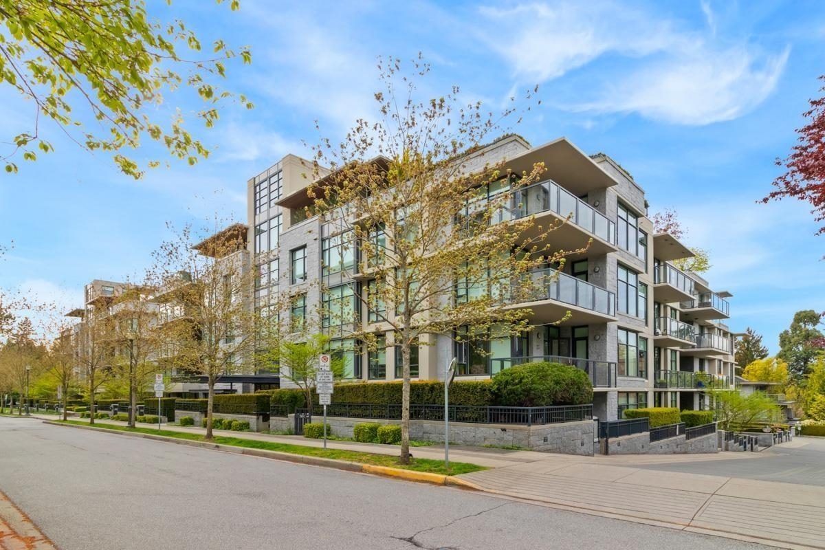 Property Photo: 5989 Iona Drive 406 BC V6T 2L7