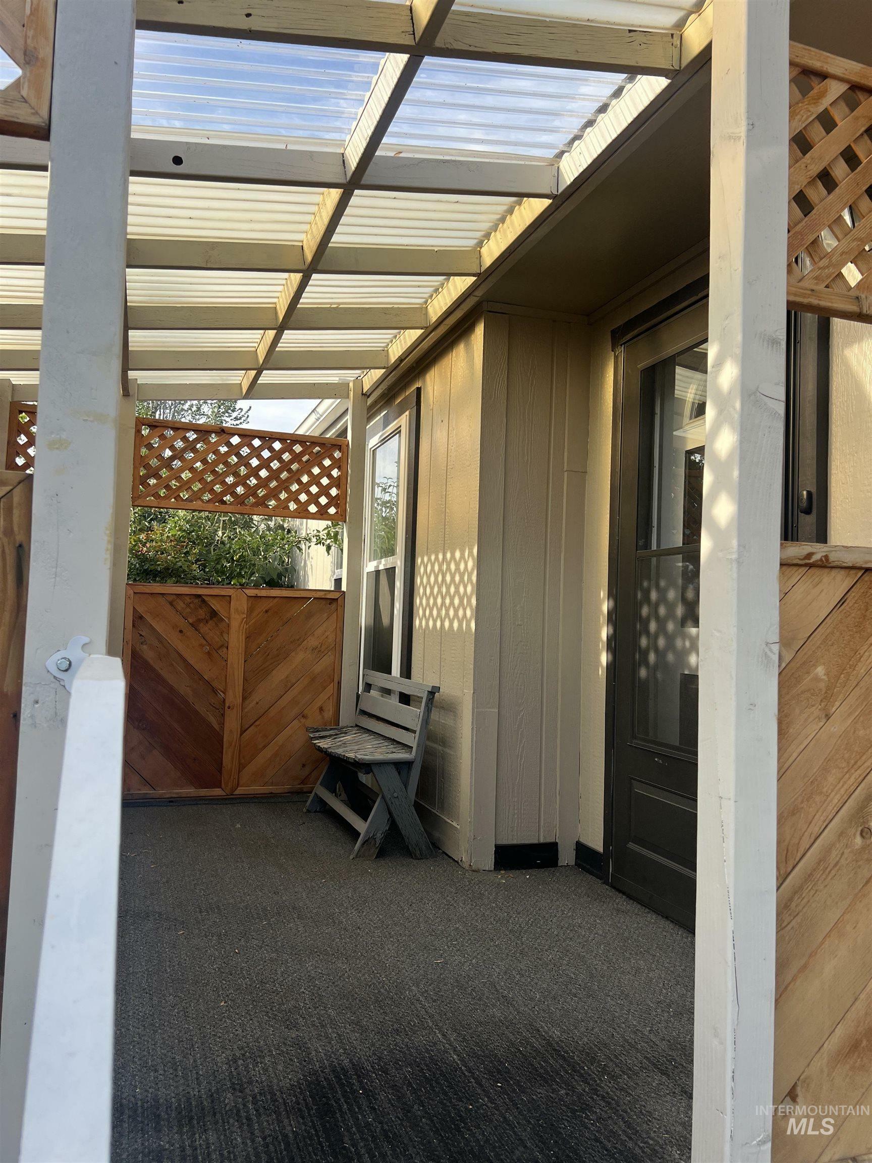 Property Photo:  9436 W Glen Ellyn Ln  ID 83704 