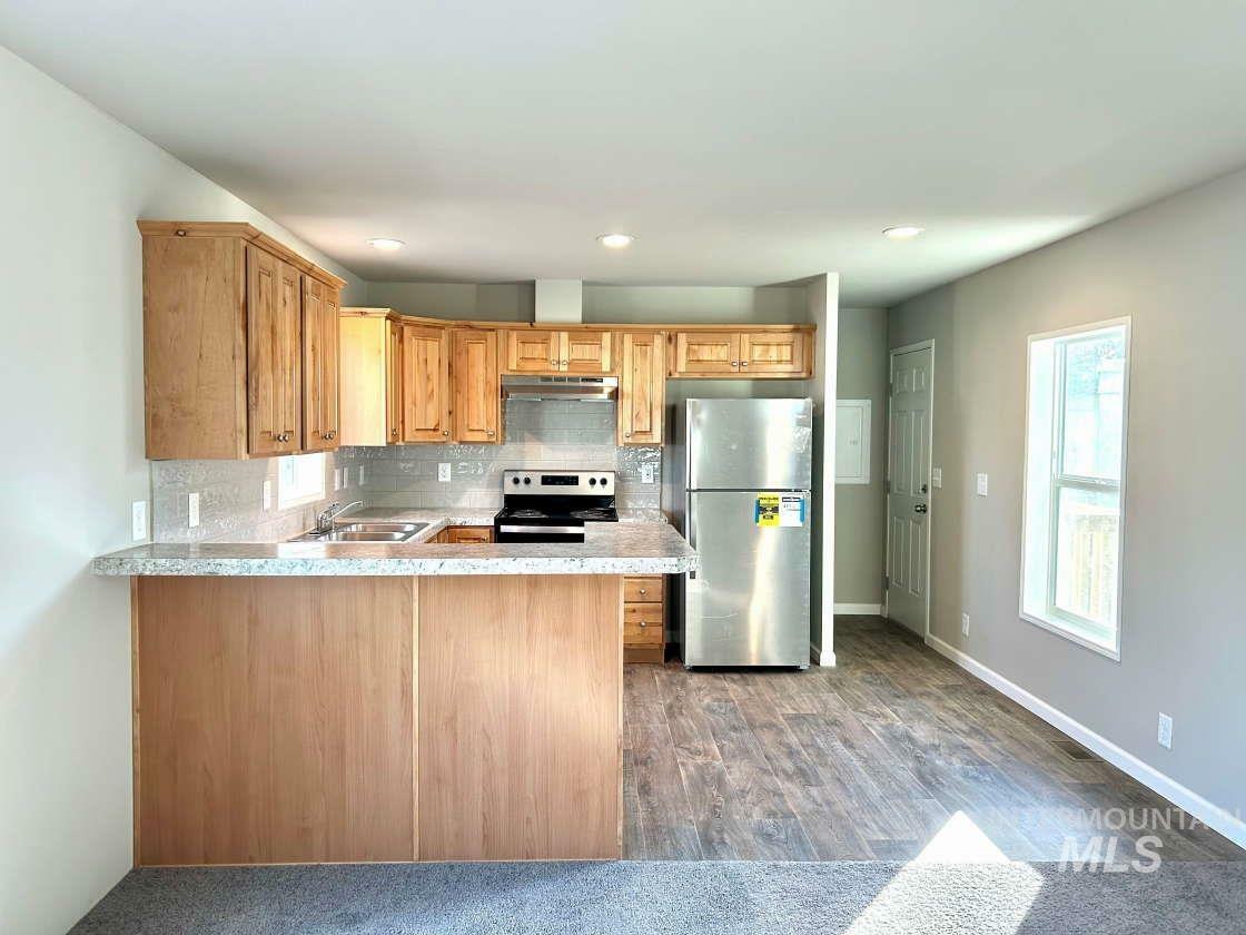 Property Photo: 2015 6th Ave 112 WA 99403
