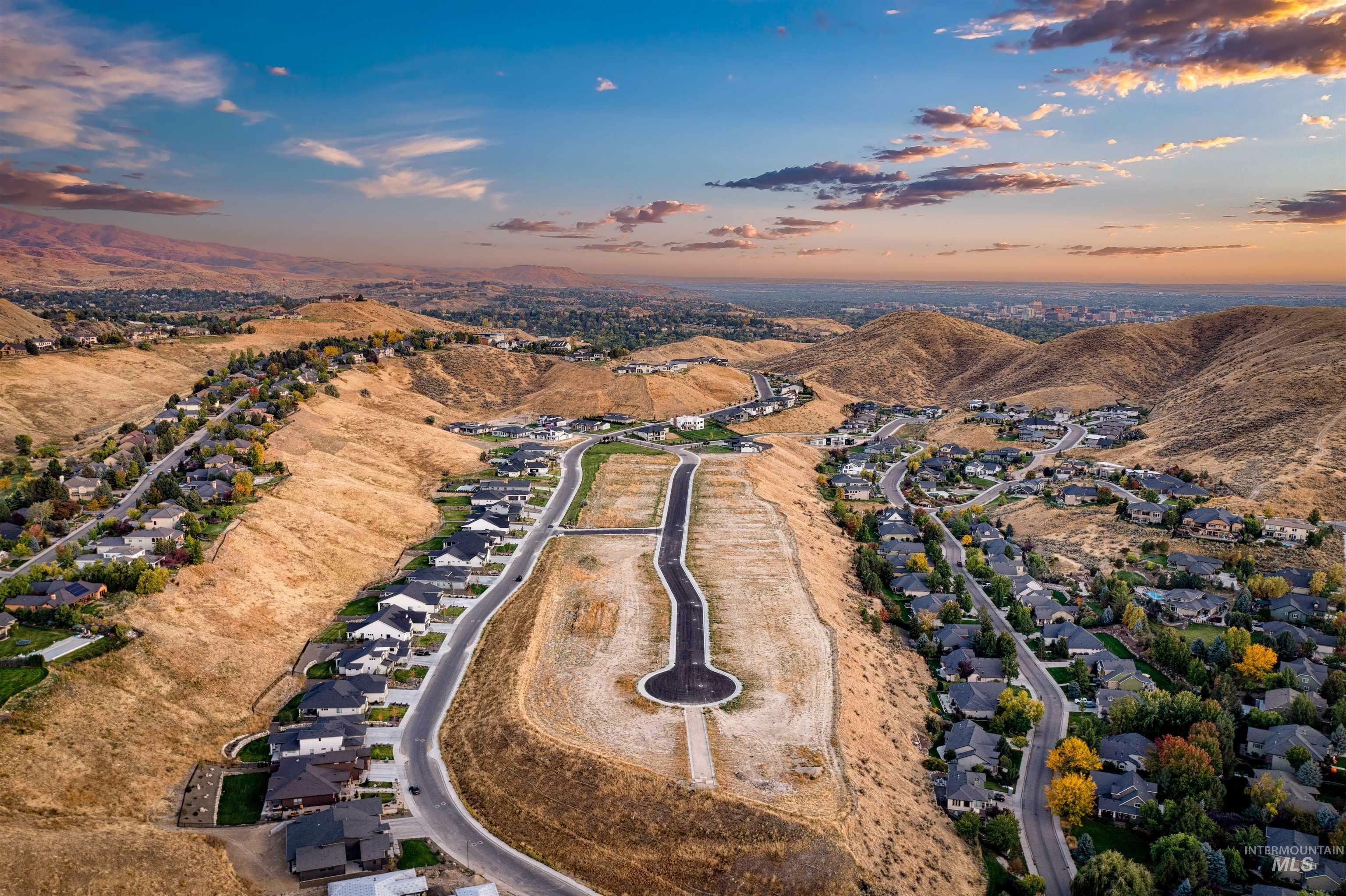 4711 Accipiter Pl  Boise ID 83703 photo