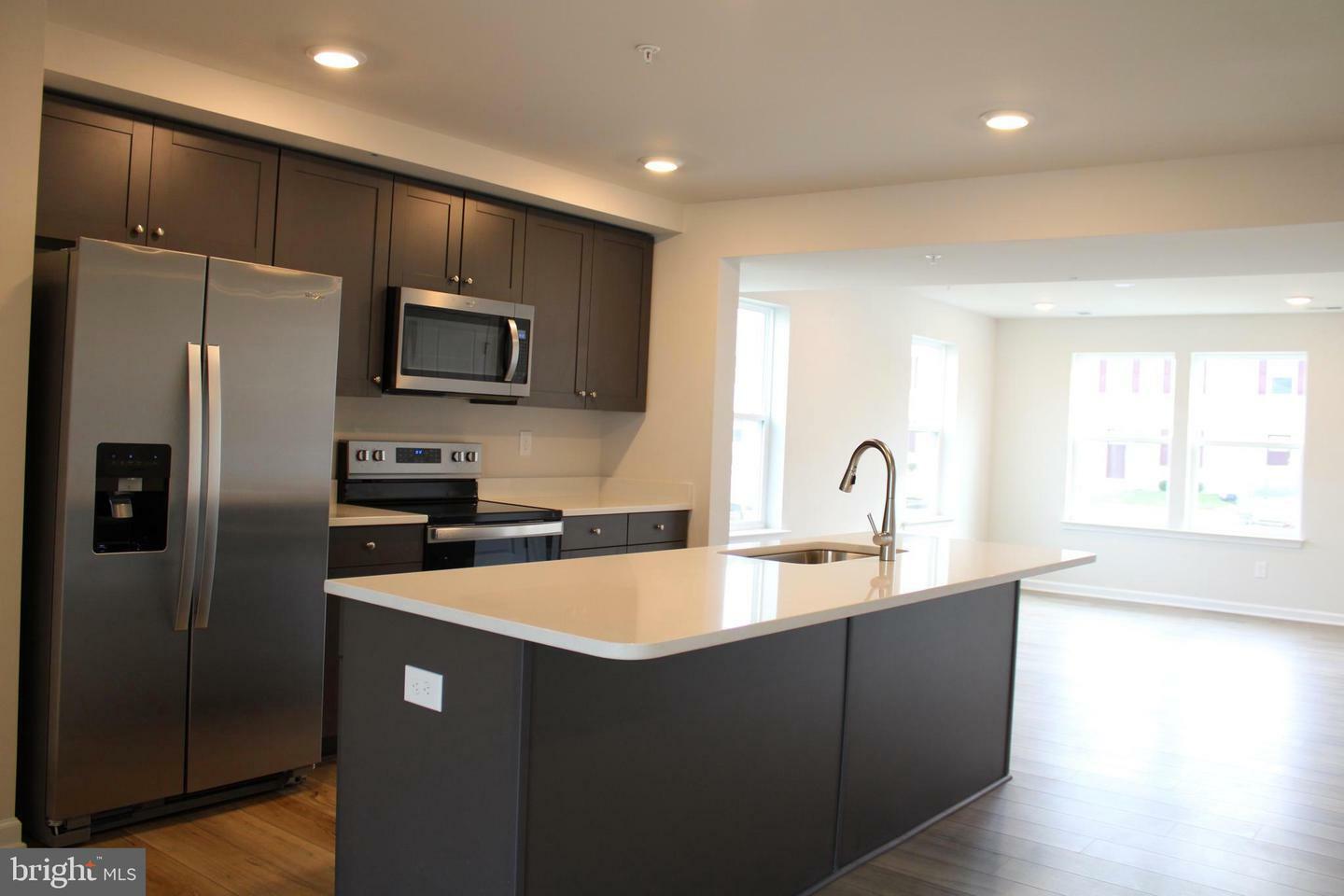 Property Photo: 517 Merganser Way MD 21613