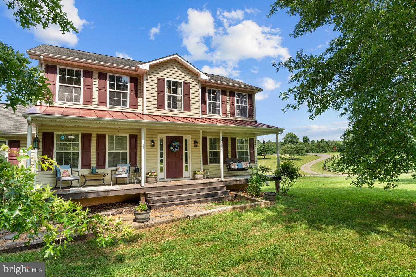 Property Photo: 5302 Sumerduck Road VA 22742