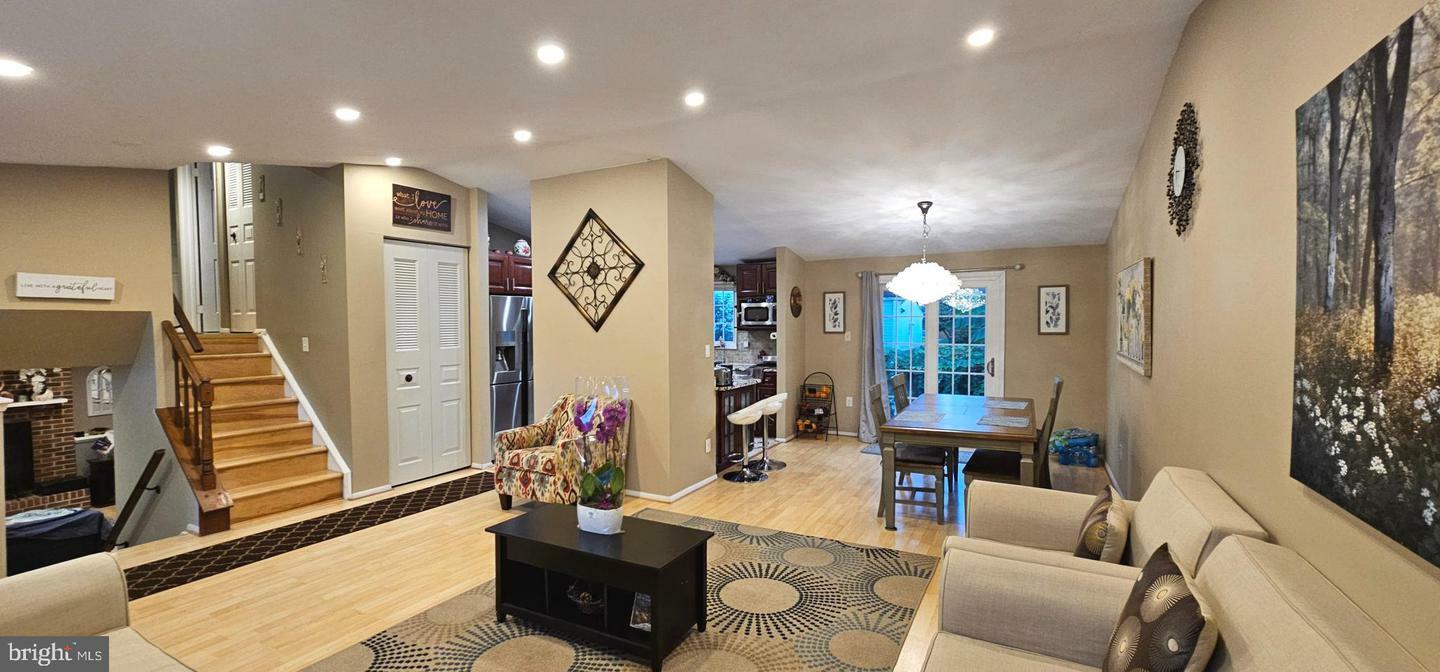 Property Photo: 4033 Pickstone Drive VA 22032
