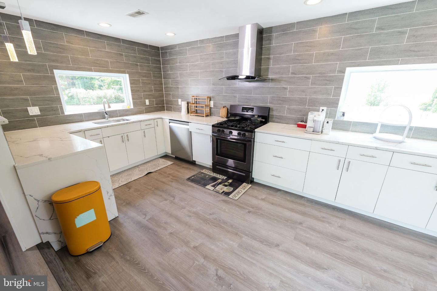 Property Photo: 5 Willow Road NJ 08648