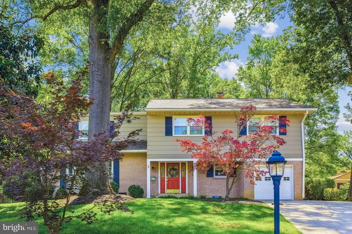 8407 Brewster Drive  Alexandria VA 22308 photo