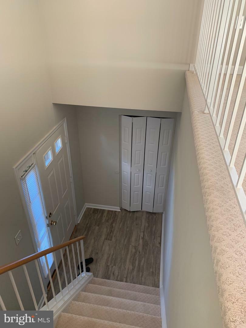 Property Photo: 7575 Belle Grae Drive 13 VA 20109