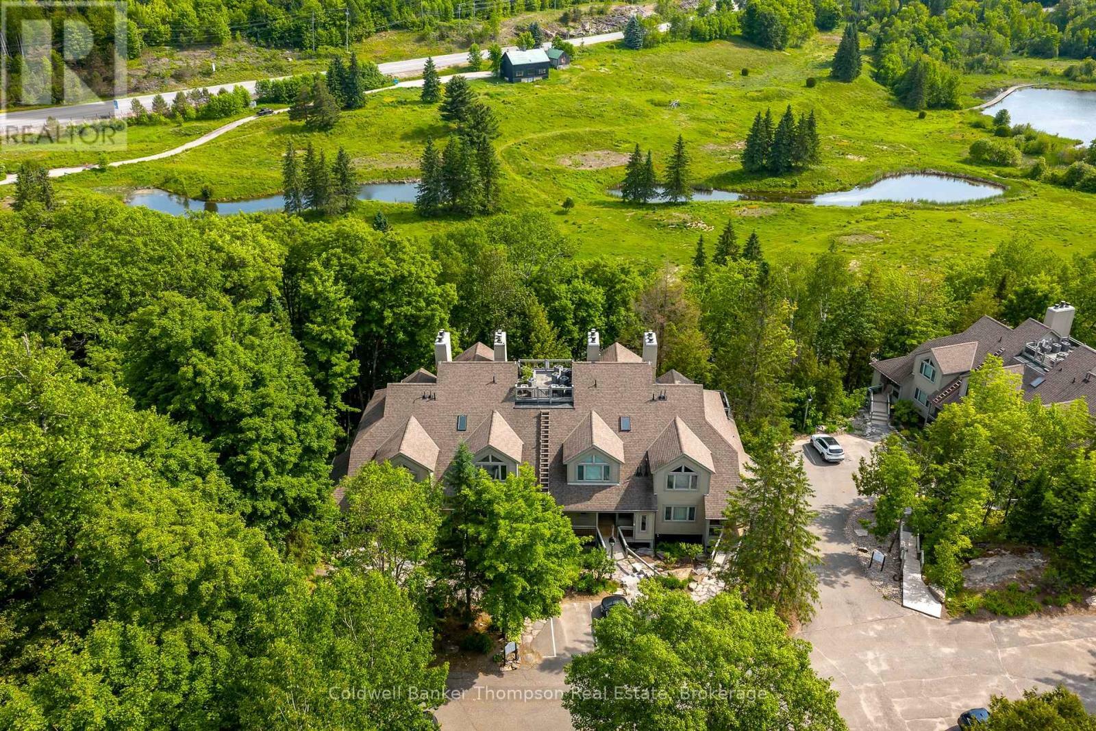 Photo de la propriété:  3931 Grandview Forest Hill Drive  ON P1H 2N5 