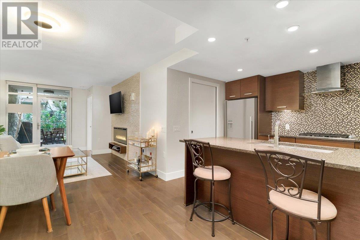 Property Photo: 210 West 13th Street 103 BC V7M 1N7