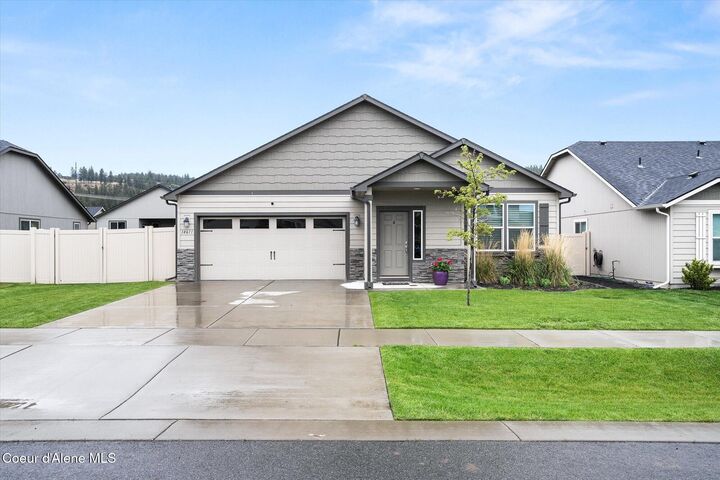 14611 E Sanson Ave  Spokane Valley WA 99216 photo
