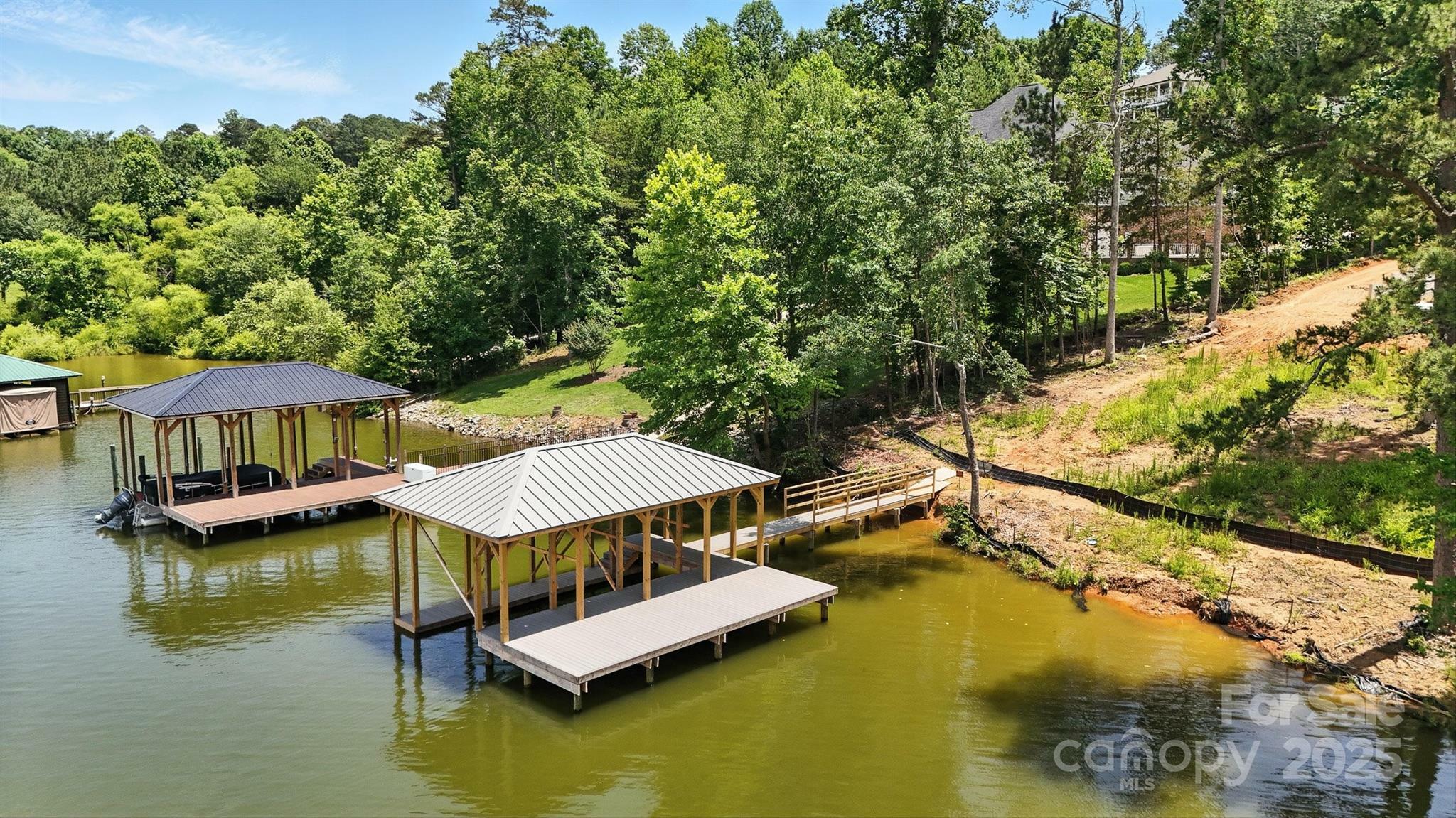 Property Photo: 127 Gunpowder View Circle NC 28630