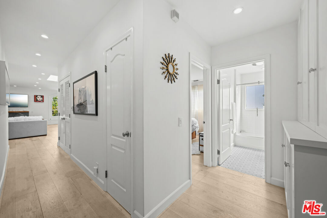 Property Photo: 446 San Vicente Blvd CA 90402