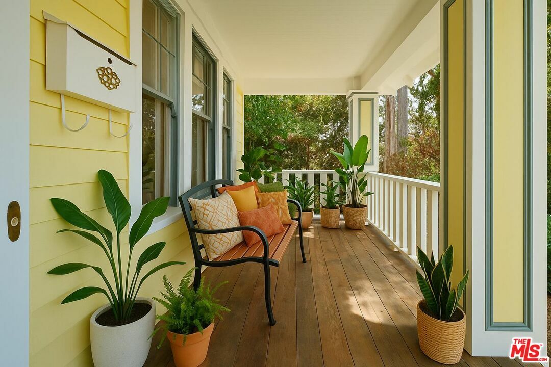 Property Photo: 1616 W 24th St CA 90007