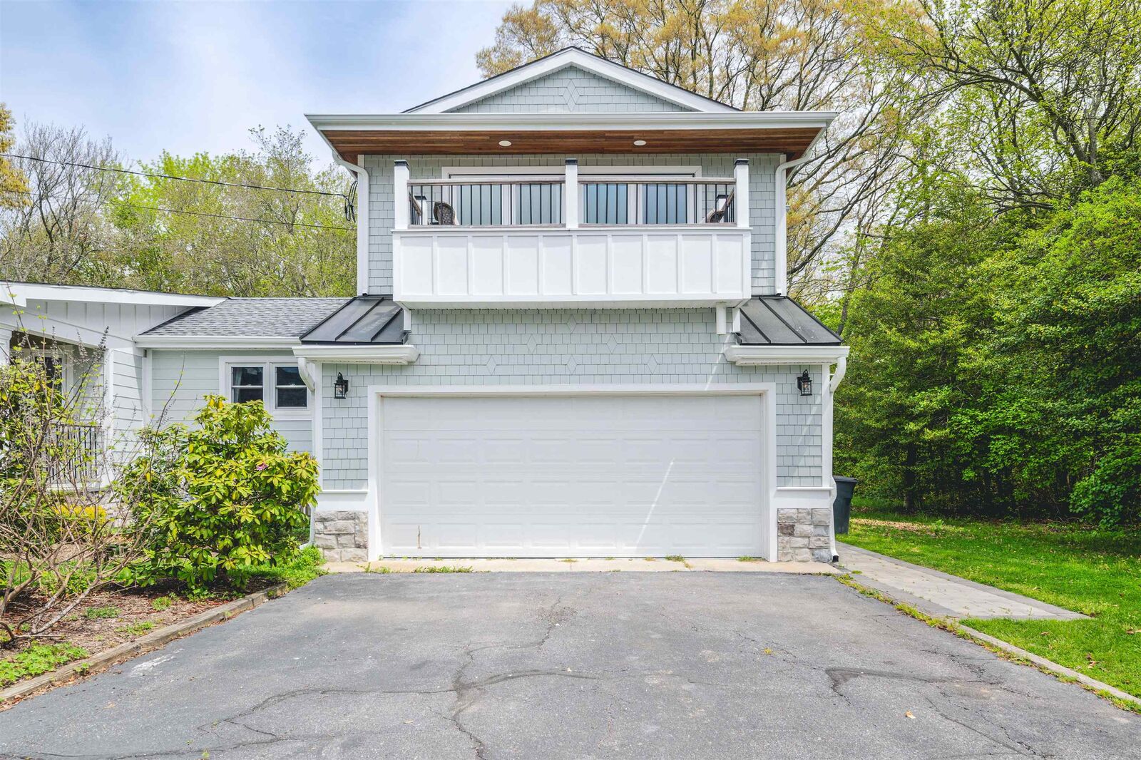 Property Photo: 301 Central NJ 08204