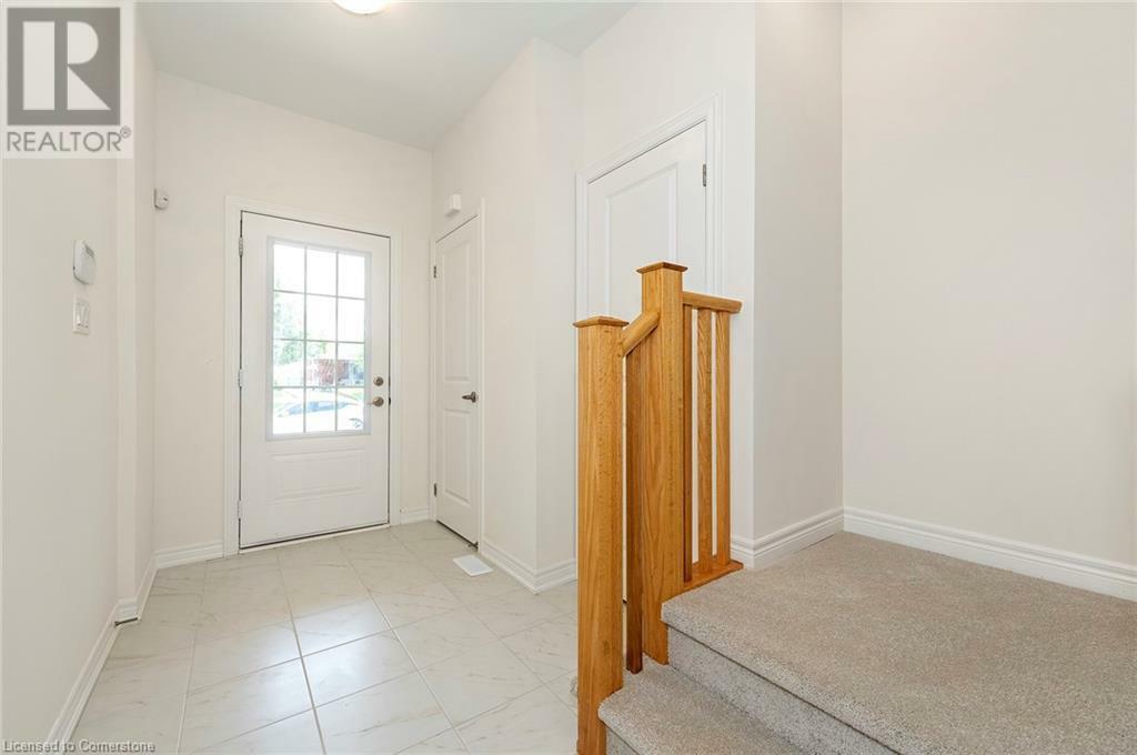 Property Photo: 18 Jellicoe Court ON L2G 1M2
