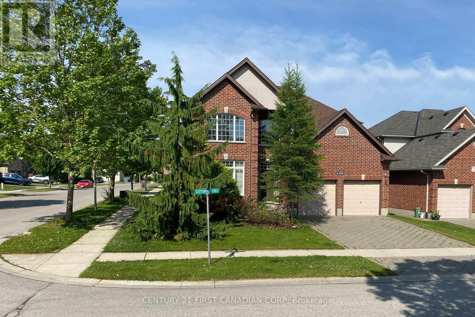 Property Photo: 448 Cottontail Crescent ON N5X 4N4