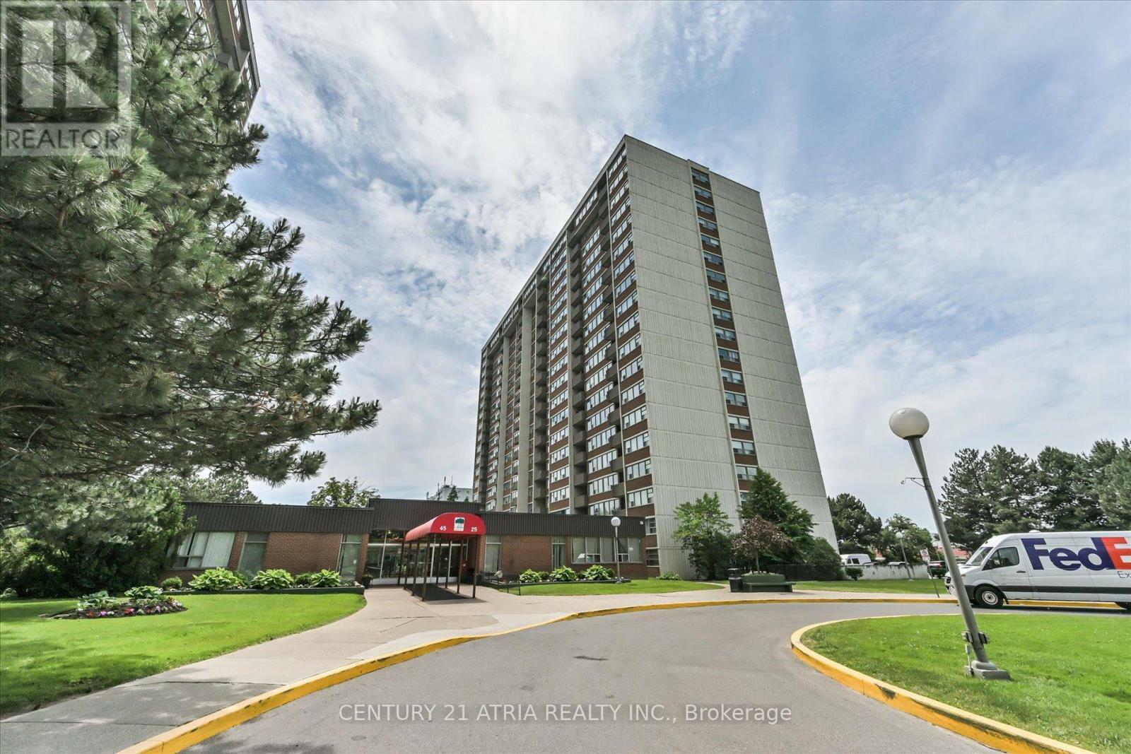 Property Photo:  25 Silver Springs Boulevard 403  ON M1V 1M9 