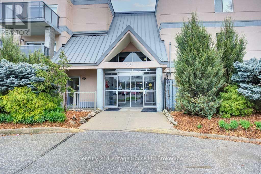 Property Photo: 163 Ferguson Drive 112 ON N4V 1A6