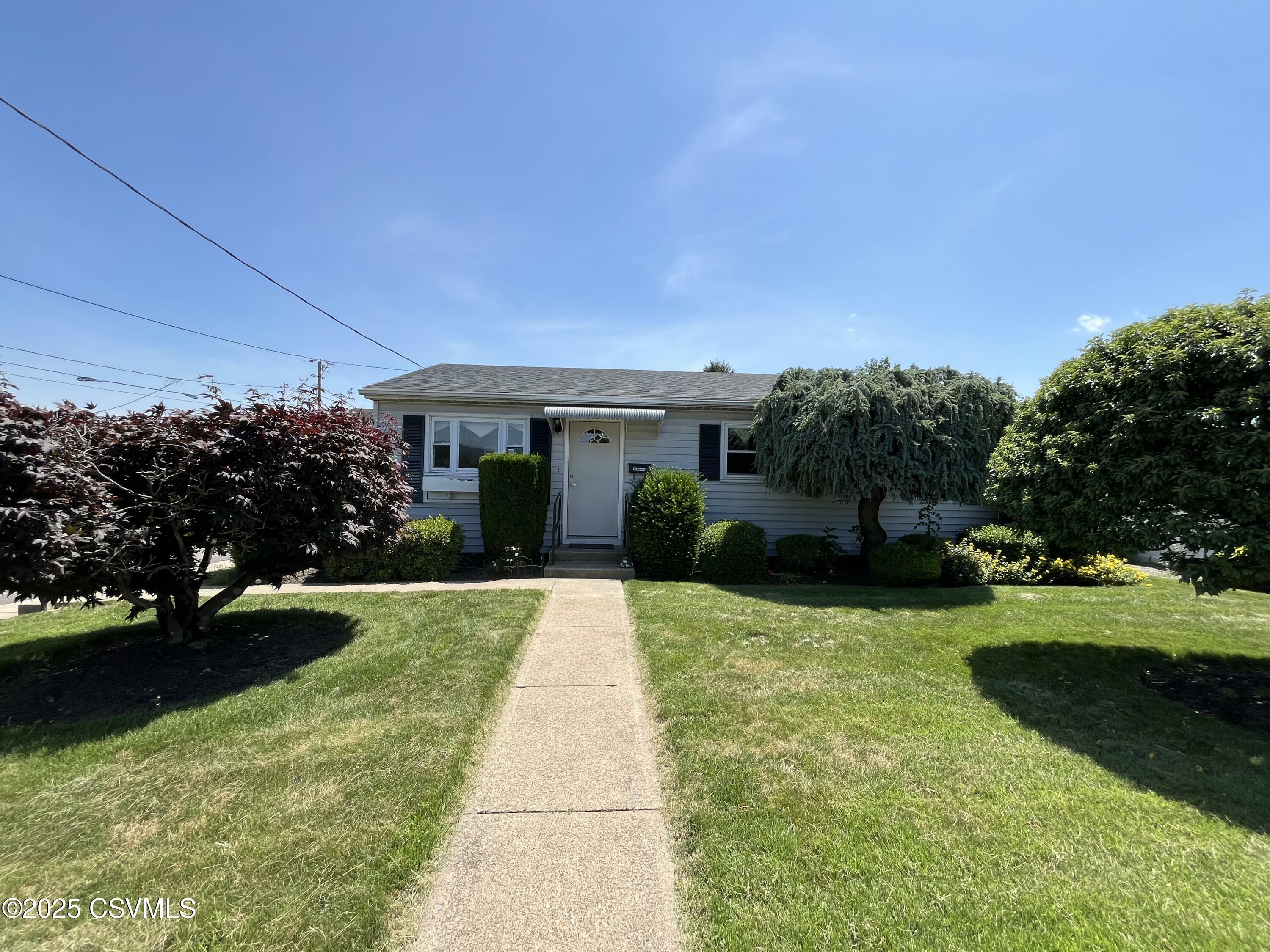 Property Photo:  1400 Orange Street  PA 18603 