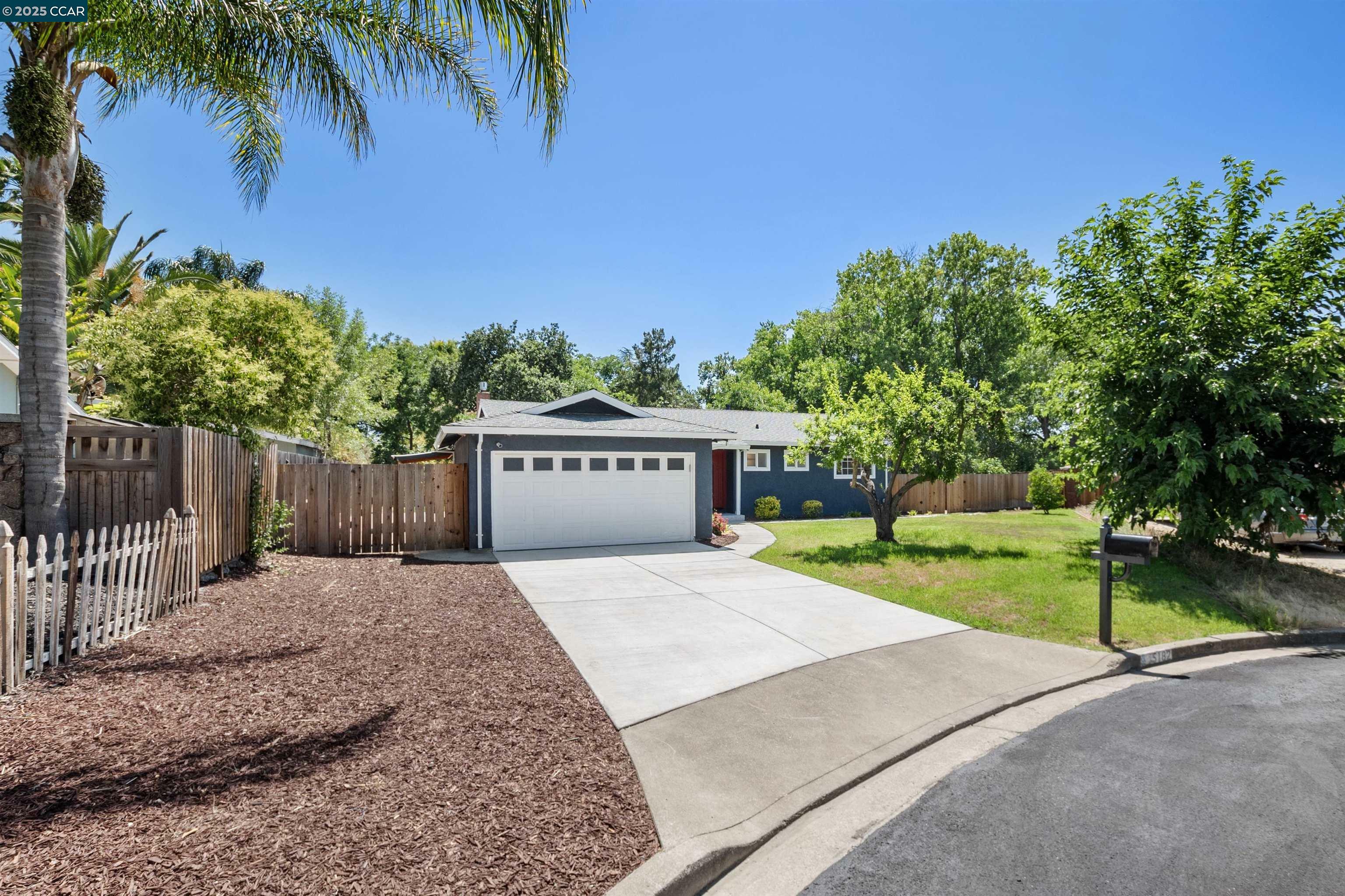 5182 La Corte Bonita  Concord CA 94521 photo