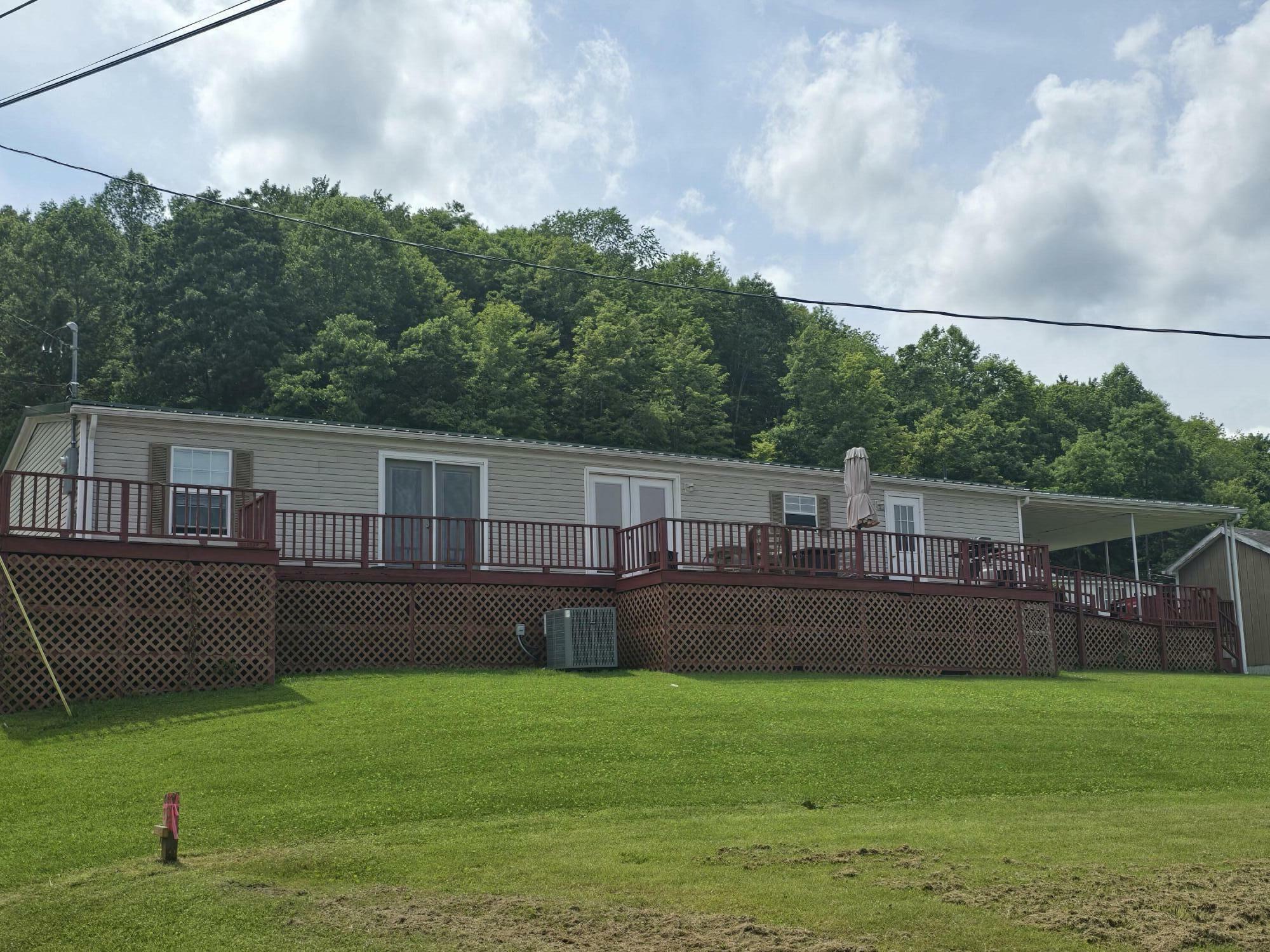 Property Photo: 513 Morrison Cir WV 26651