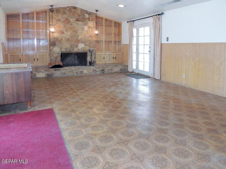 Property Photo: 2721 Fir Street TX 79925