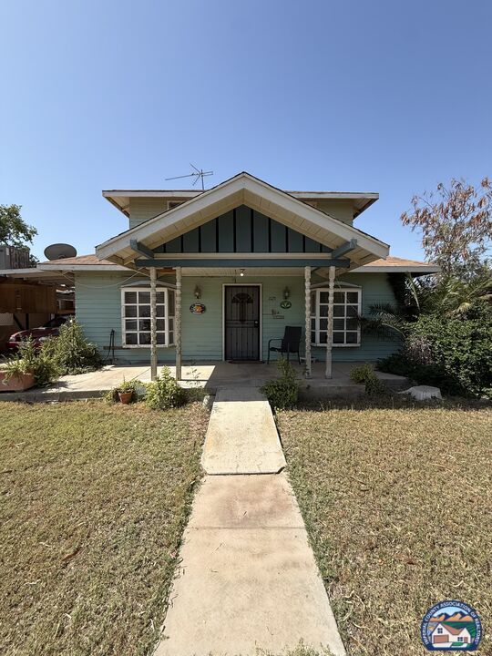 Property Photo: 1025 W Olive Ave CA 92243