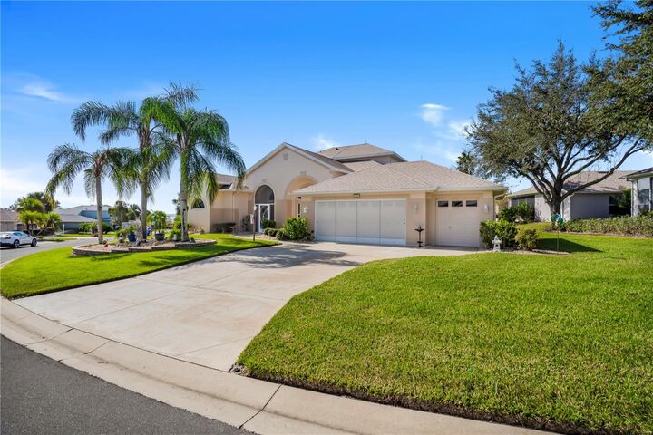 Property Photo:  5740 Bounty Circle  FL 32778 