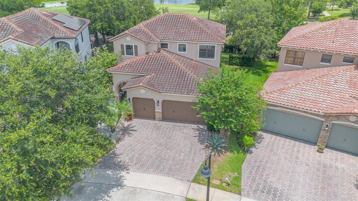 Property Photo: 8162 Prestbury Drive FL 32832